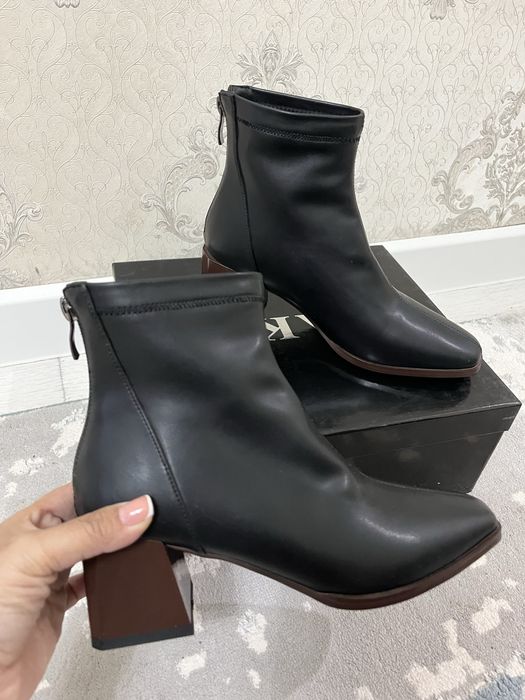 Етік. 35 размер. 8000 тг