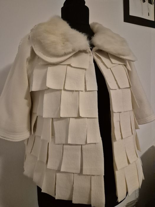 Palton lux dama Moschino scurt