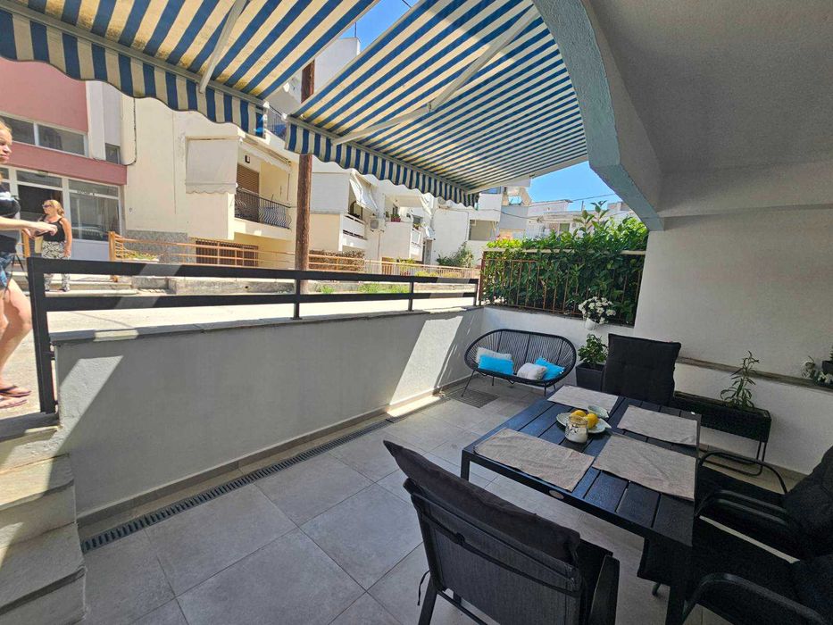 Продава се Тристаен апартамент в София, Лозенец - 80 кв.м за 1988 €/кв.м - Снимка #1