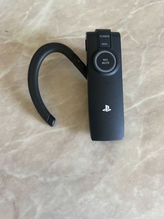 Vand casca PS3 ca noua