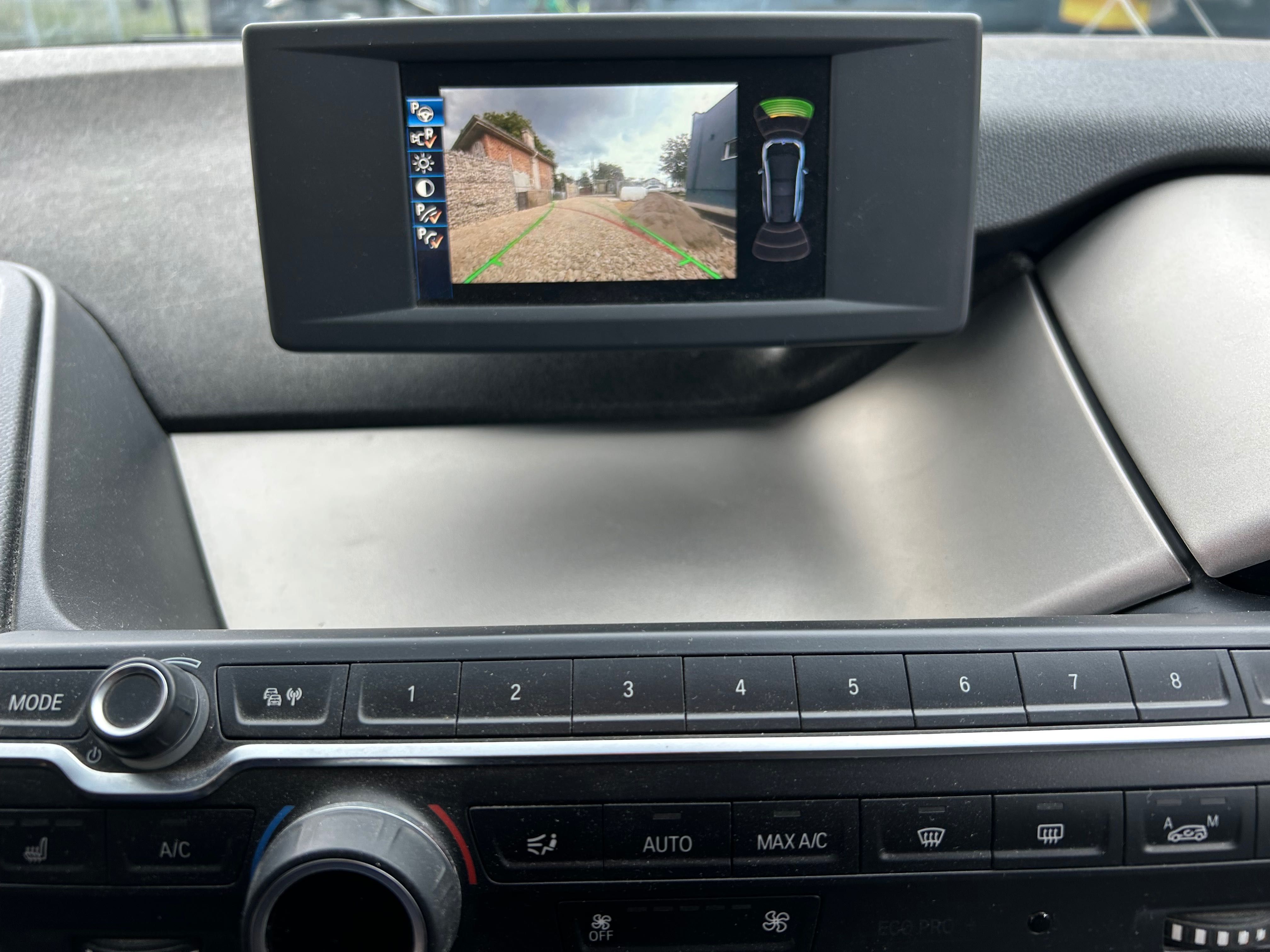 BMW i3 94Ah 2018 г термопомпа