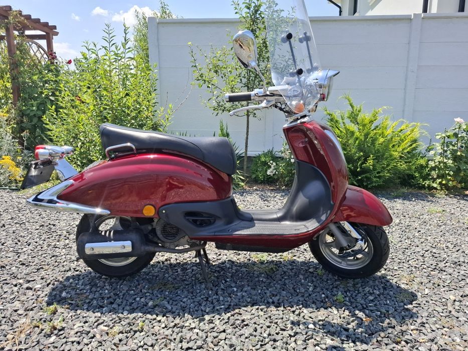 Scuter Iva retro