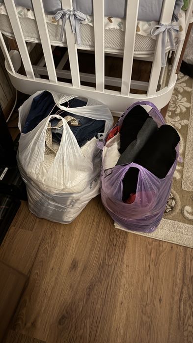 Отдам женские вещи бесплатно