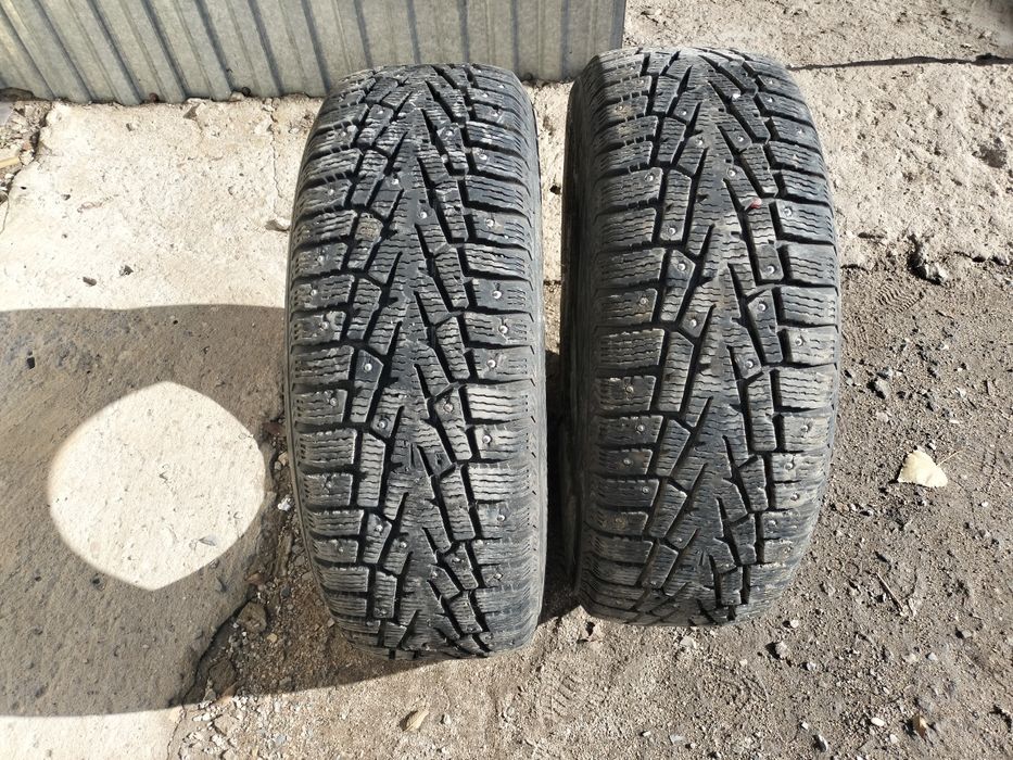 Продам зимние шины 215/60/16