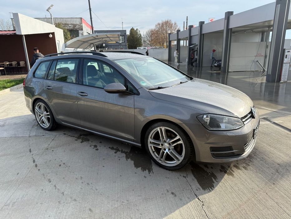 Volkswagen GOLF 7