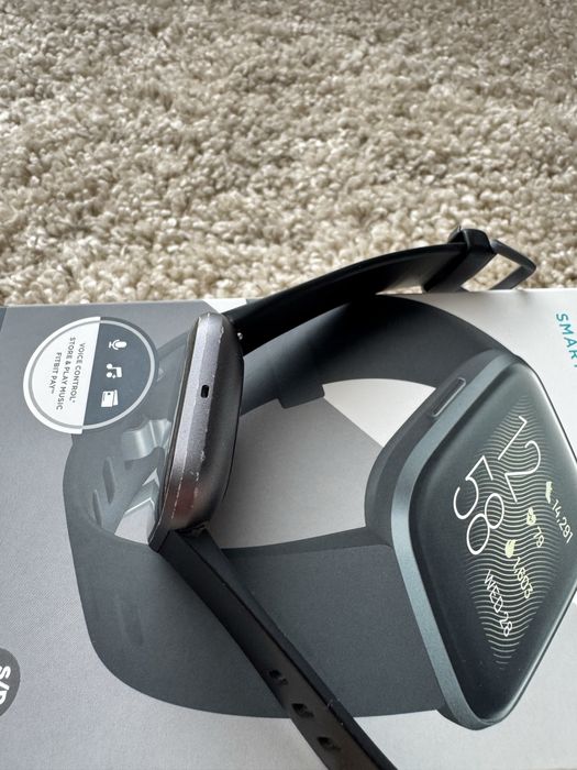 FitBit Versa 2  Smartwatch
