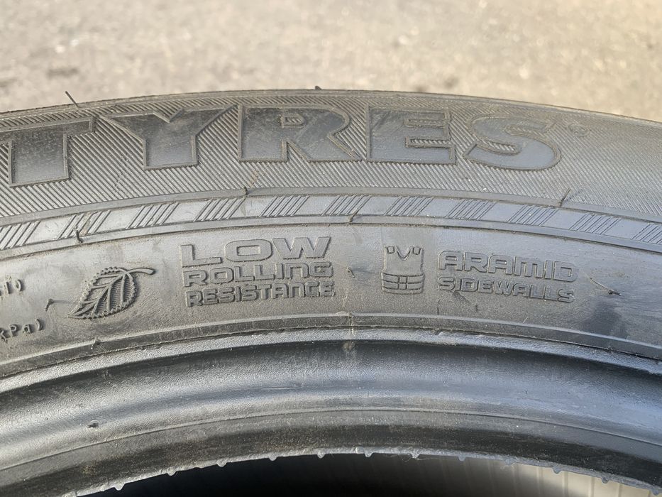 255/50R20 зимни гуми джип 255-50-20 NOKIAN SUV нов DOT:3420 zimni gumi