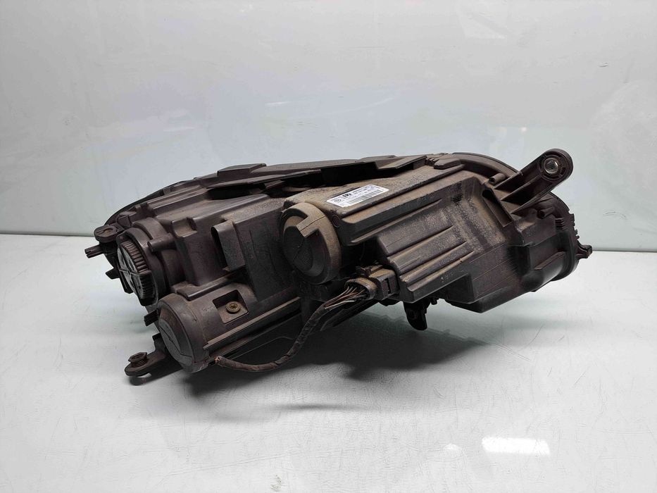 Far stanga Volkswagen Passat B7 (365) Variant [Fabr 2010-2014] 3AC941