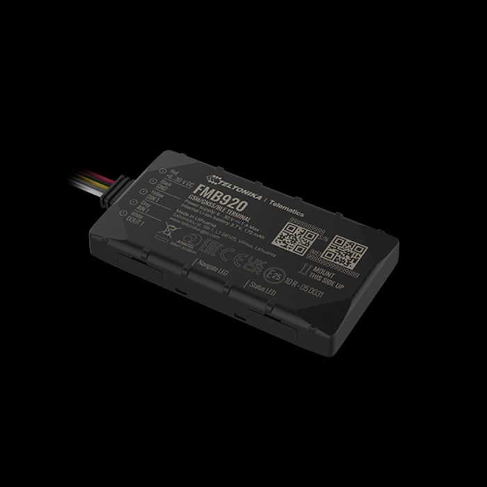 GPS navigator sotiladi