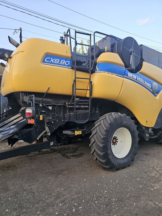 Combine New Holland Cx8080, 8.80, fendt, Challenger, laverda
