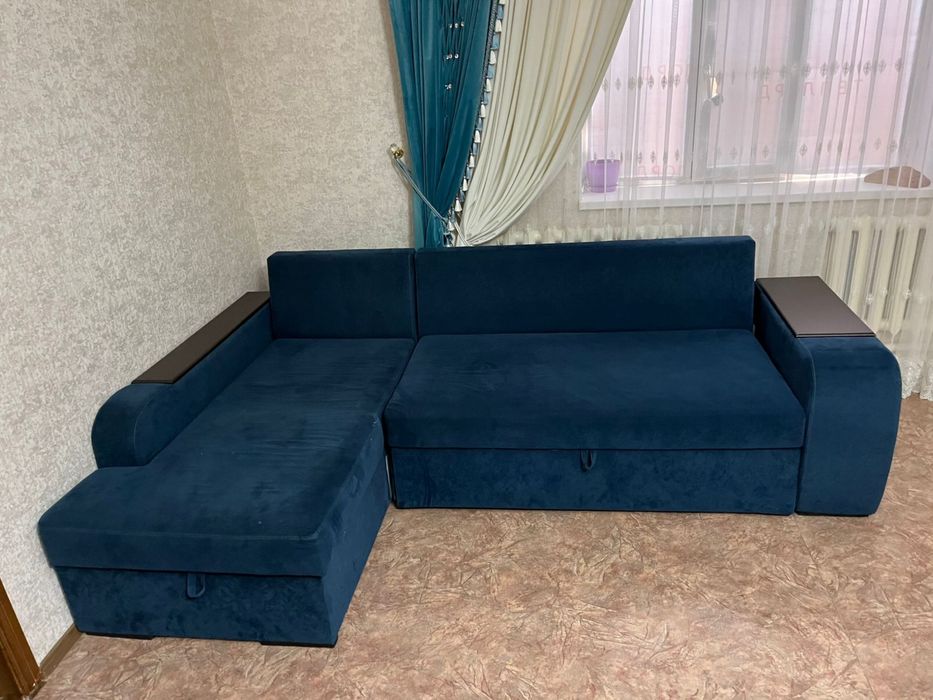 Диван “Г” образный