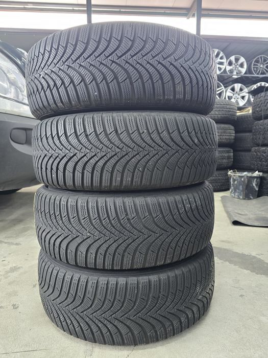 4 Броя 205/55/16 Hankook 2x6,8mm 2x5mm