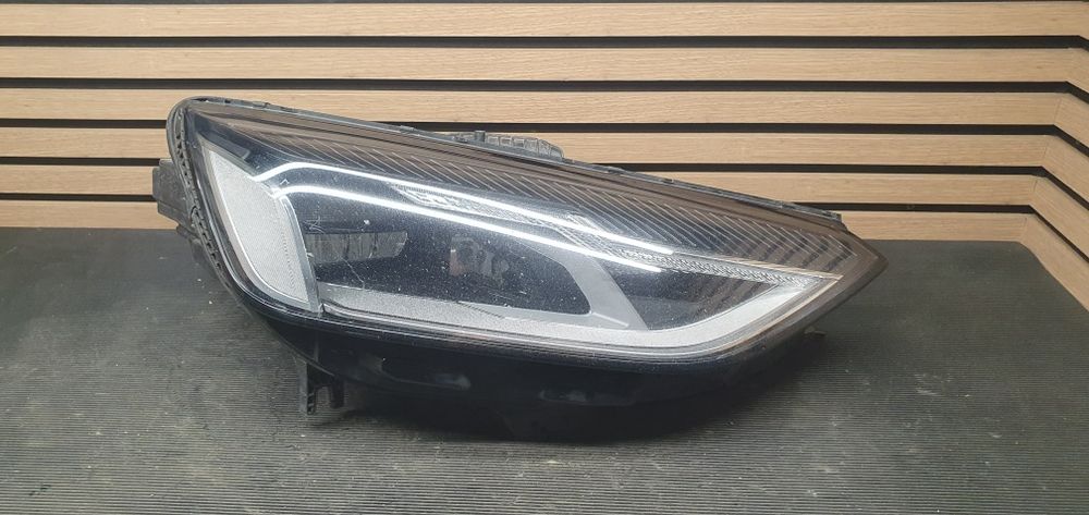 Audi A4 B9 8W lift facelift far dreapta led