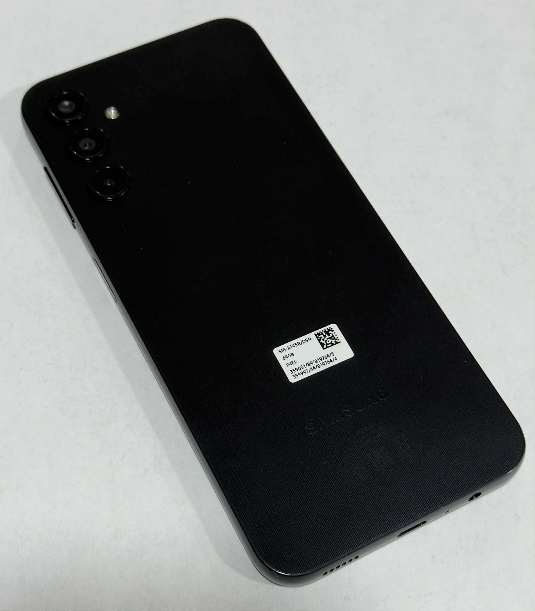 Продавам Samsung Galaxy A14 64GB/4GB
