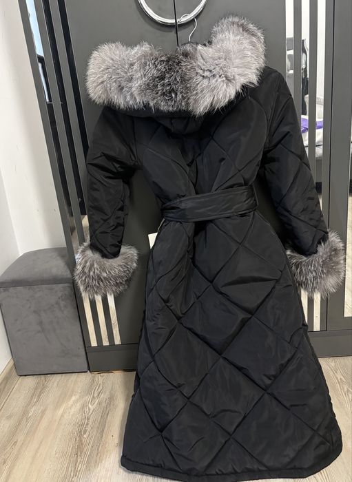 Geaca lunga cu blana