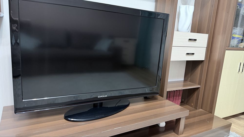 Телевизор Eurolux на запчасти