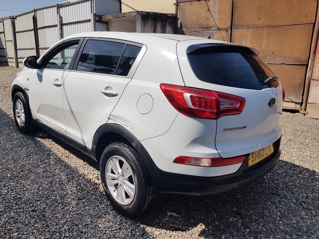 Dezmembrez Kia Sportage III 1.7 Diesel 2010-2016