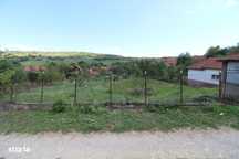 Vând teren intravilan 611mp în Boș, la 7km de Hunedoara, f.s. 33m