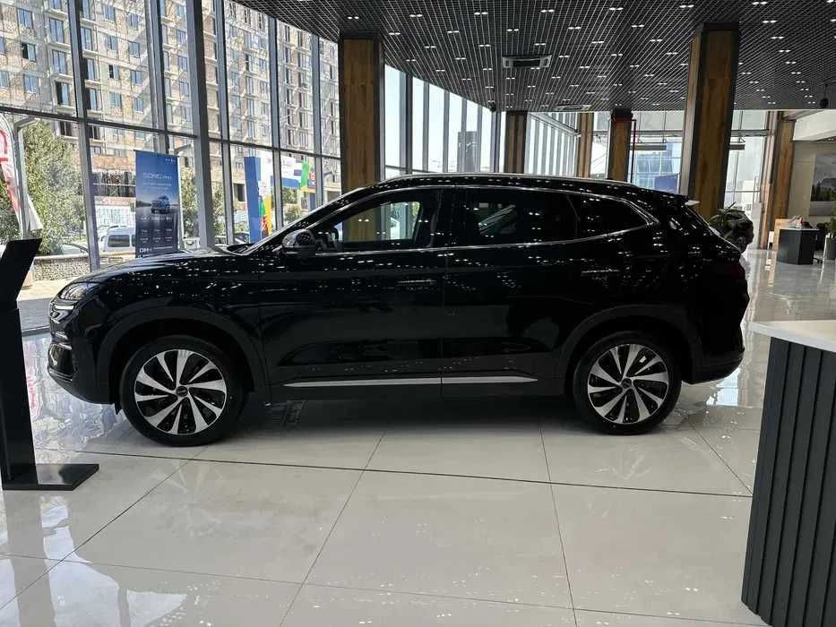 Yangi BYD Song Plus EV 2025 rasmiy dilerdan kafolat bilan