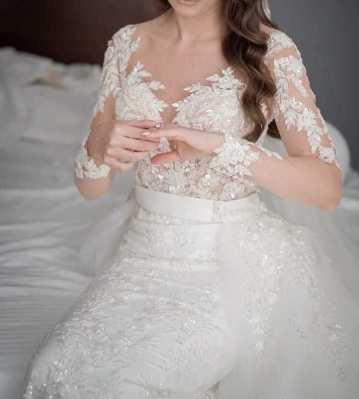 Rochie mireasa + trena detasabila + voal (Model pe comanda - Deosebit)