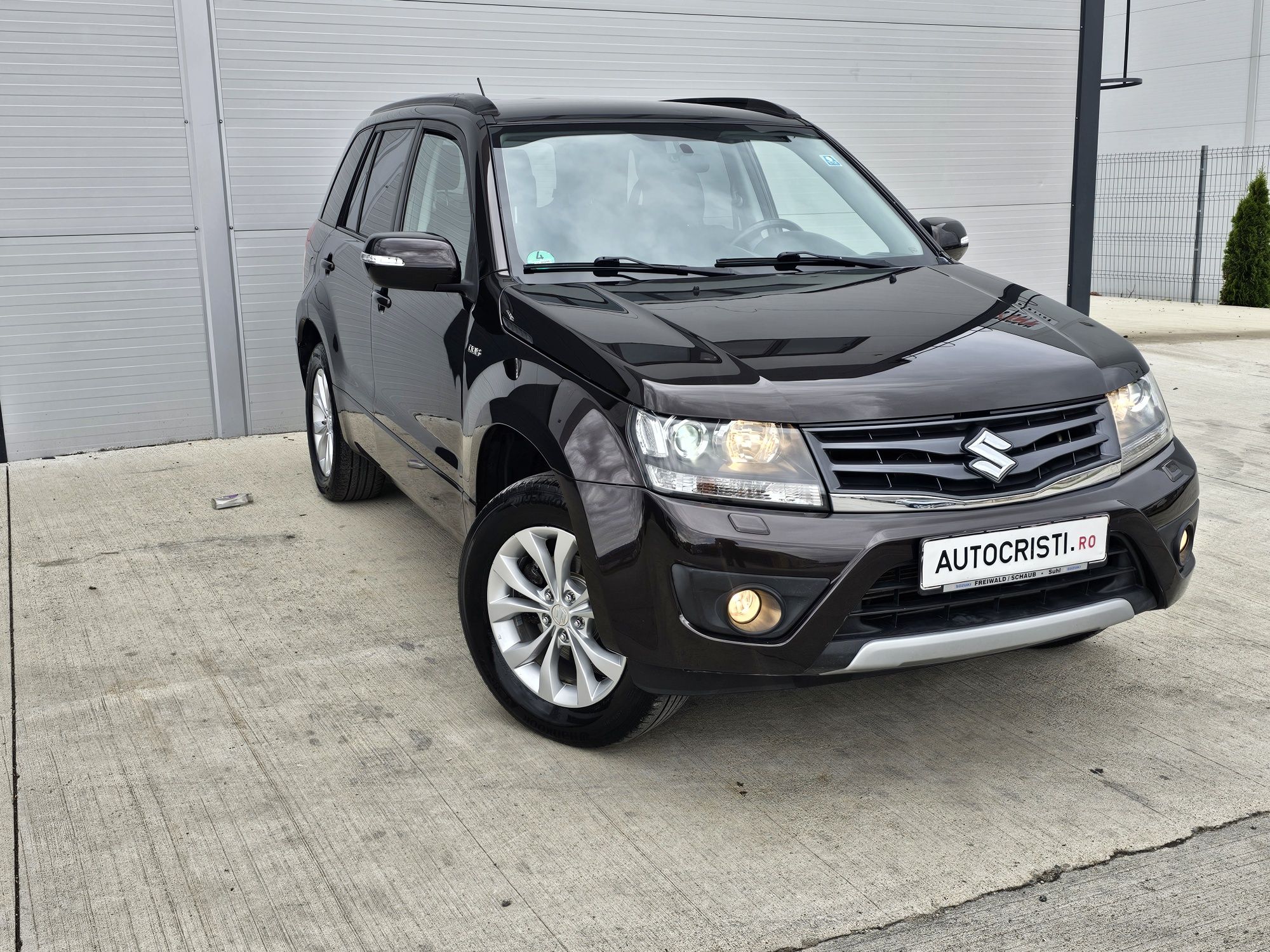 Suzuki grand vitara,1.9Diesel,4x4,Clima,Navi,Xenon,Jante,Posibil Rate*