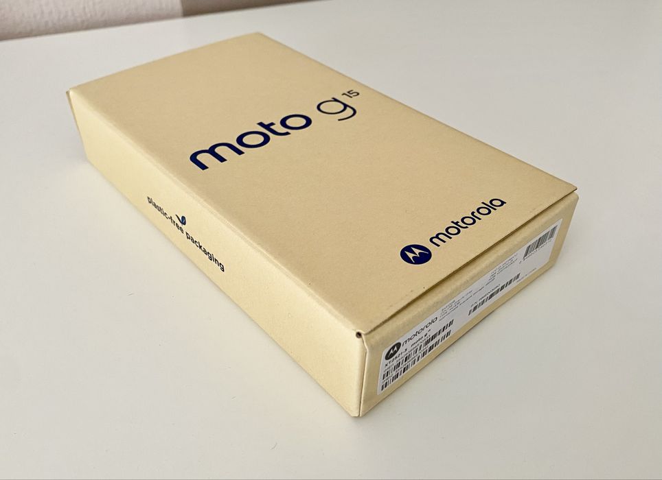 Motorola G15 8/512 Grey - Нова и запечатанa, в гаранция!