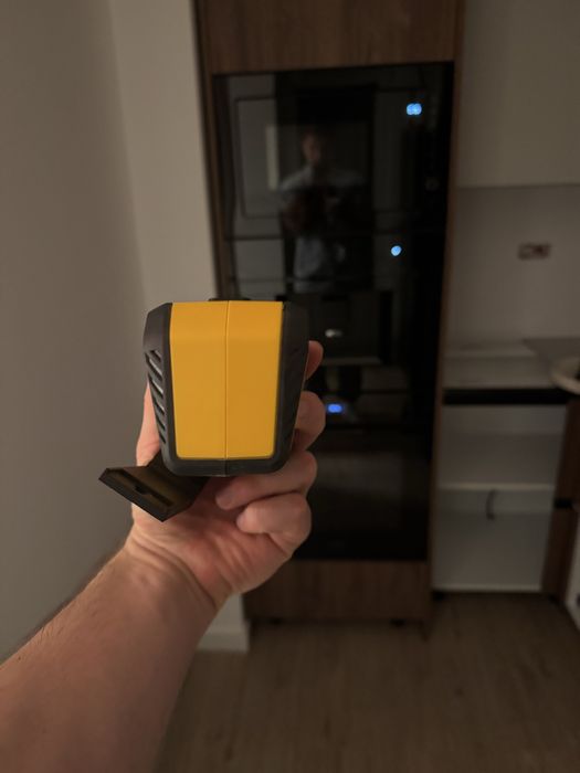 Laser pe 2 axe cu lumina rosie