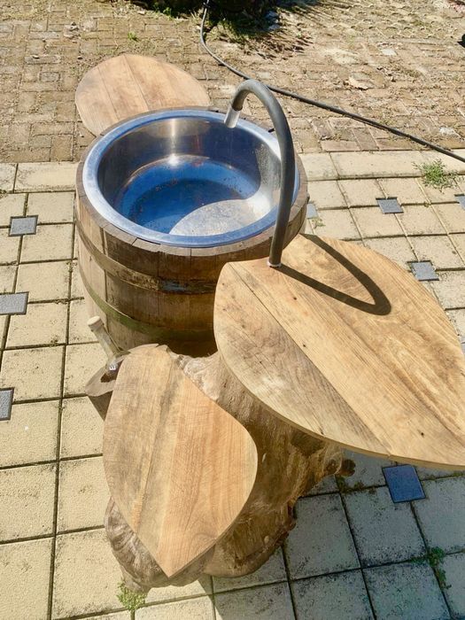 Подаръци за всеки повод .  Сауни по поръчка