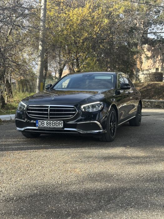 Mercedes E 300 Plug-in Hybrid ( diesel + electric)