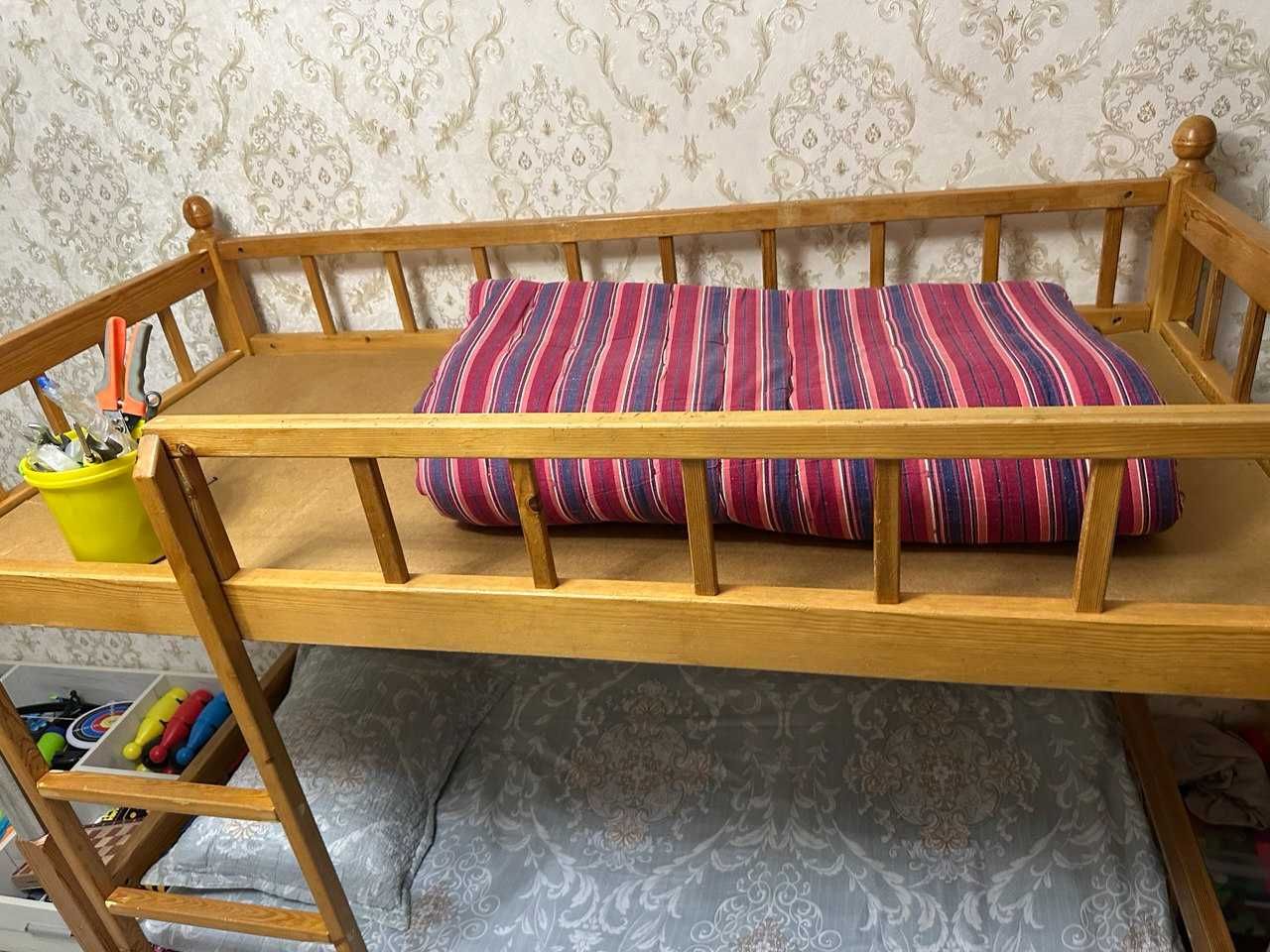 Двух ярусная кровать