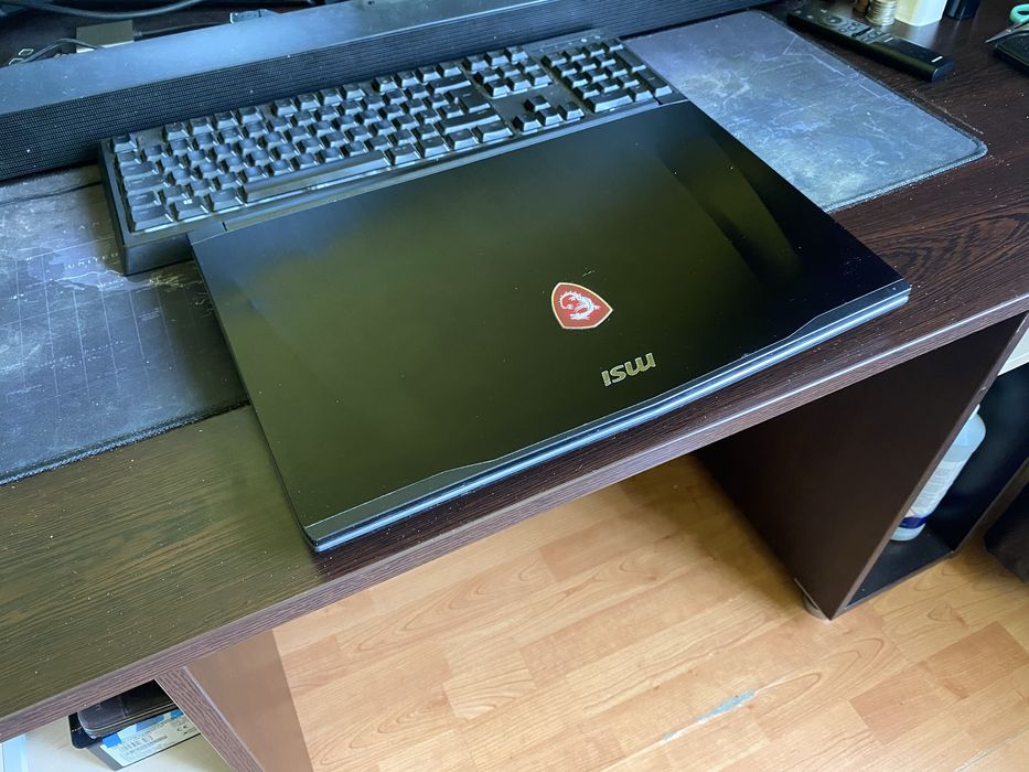 Vand Laptop MSI-GF627RE