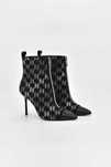 Дамски Токчета Karl Lagerfeld SARABANDE Ankle Boot Monogram G0S