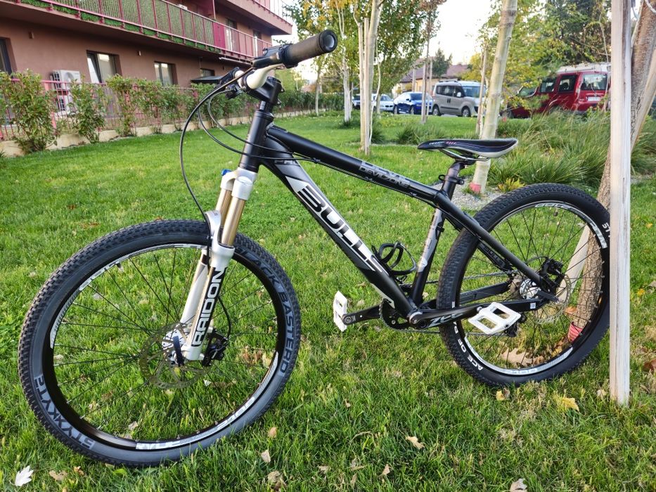 Bicicletă Bulls Devilzone 26 inch dirt/sărituri
