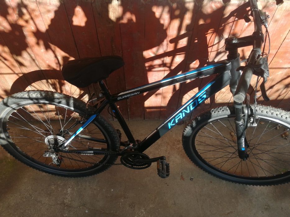 Vînd Mountain bike detali la nr nu răspund la mesaje.