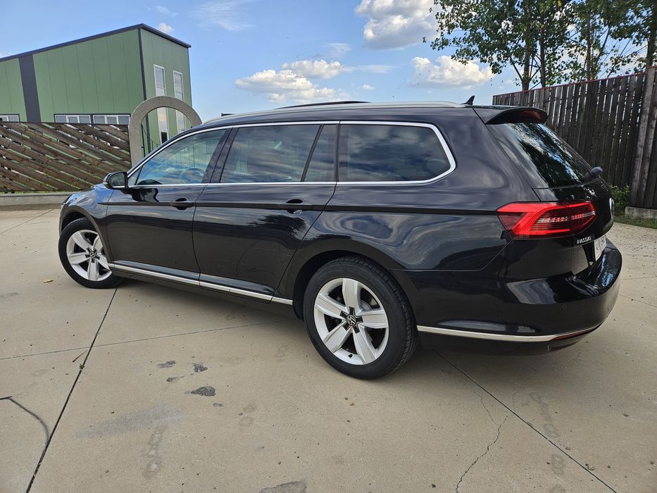 Volkswagen Passat Highline - Impecabil