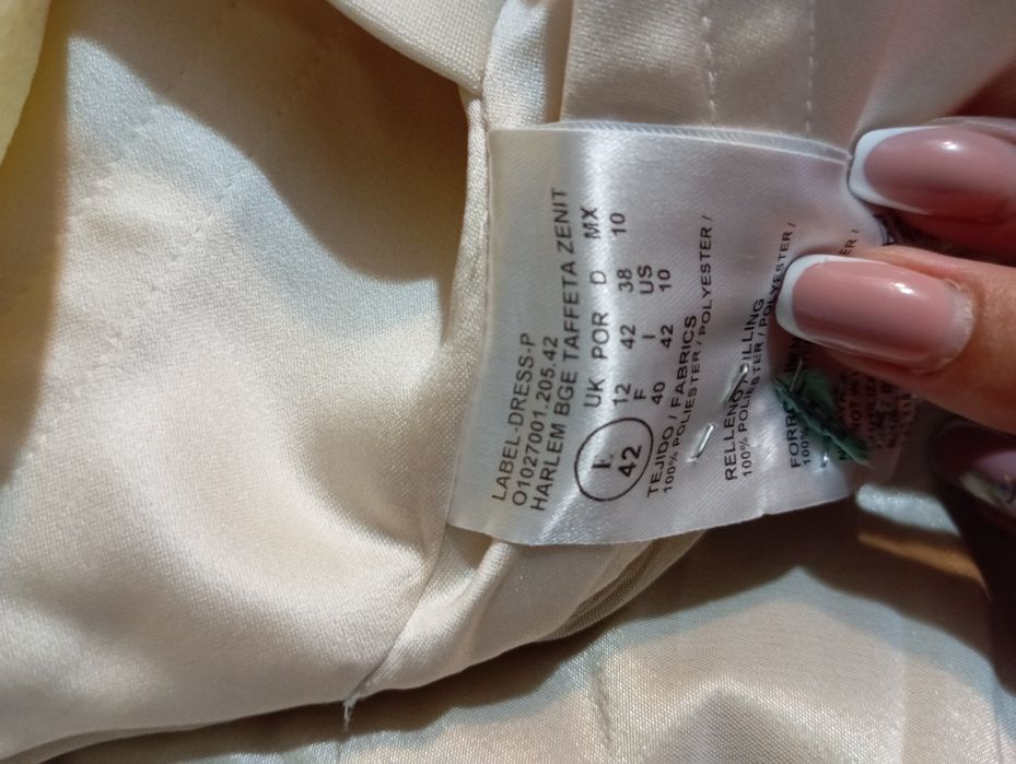 Rochie mireasa crem