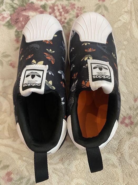 Детски маратонки “Adidas” 33номер