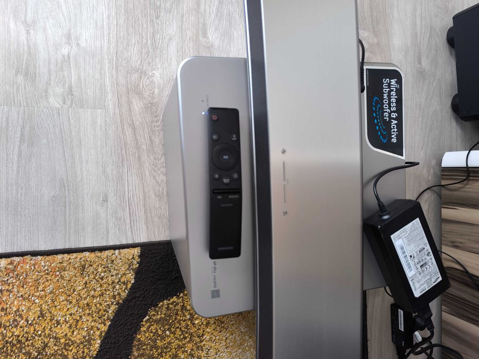 Soundbar Samsung HW-H7501, Извит Безжичен субуфер, Bluetooth, Сребрист