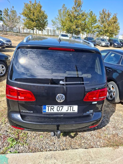 Vw touran 1,2 benzina, an 2011, 7 locuri, adus din Olanda,inscrisa