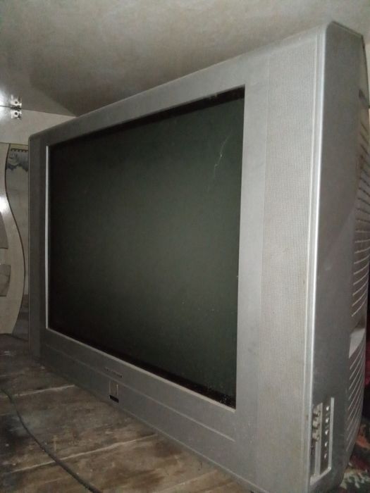 Telivizir sotiladi 150000 soʻm