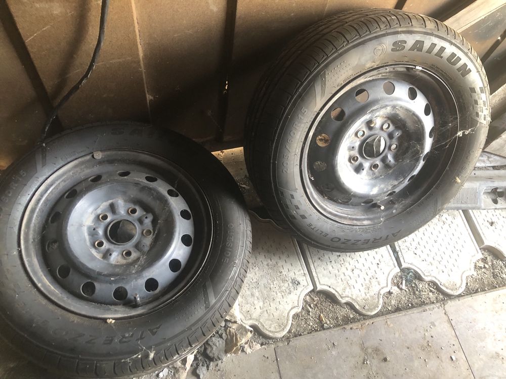 Шины летние 205/60R15