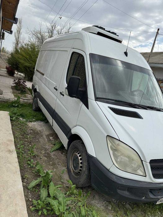 Mercedes sprinter sotiladi xolati yaxshi
