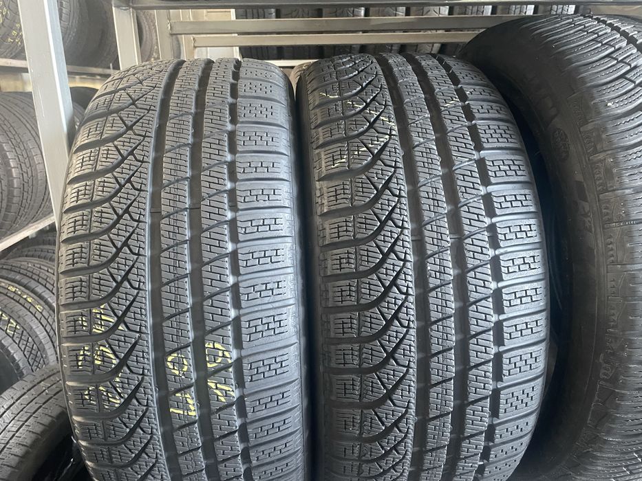 Anvelope 235/40/19 Pirelli set 2 buc