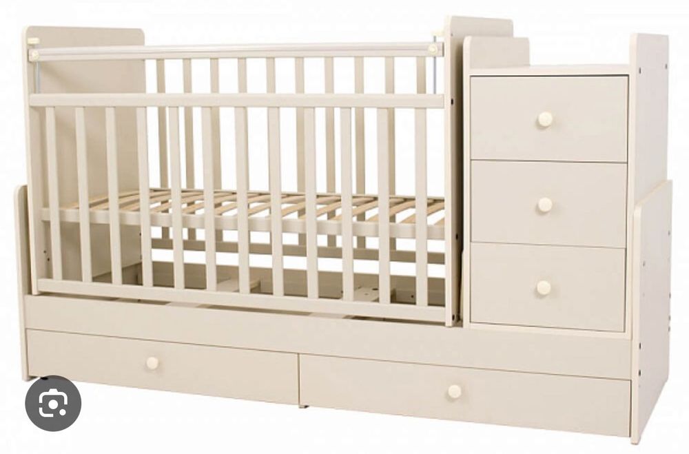 Продам детскую кровать Б/У