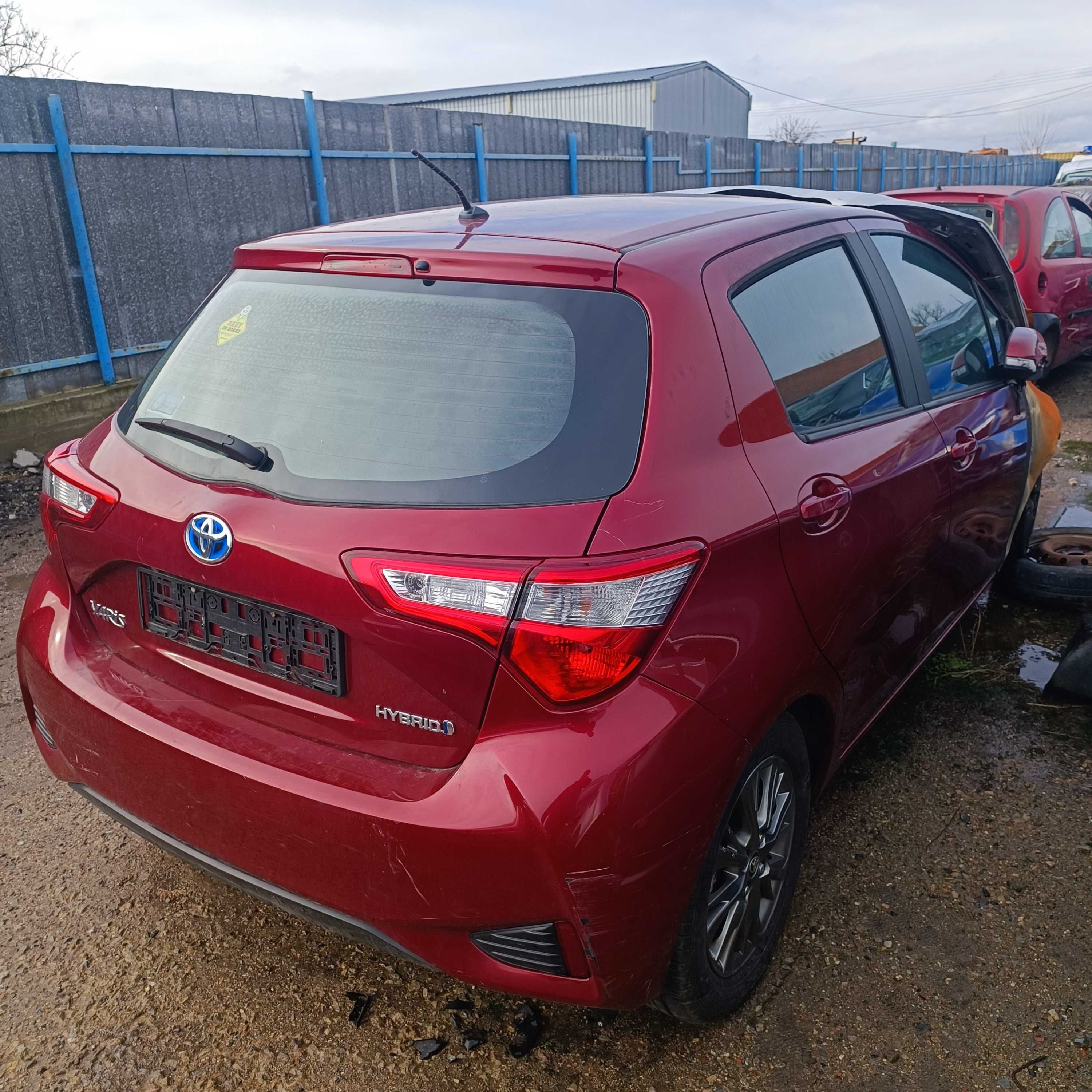 Toyota Yaris hybrid на части ли