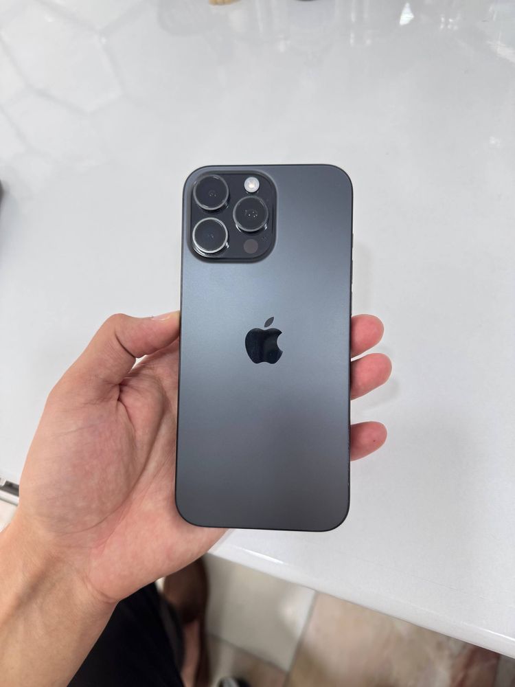 Iphone 16 pro max 256Gb qora