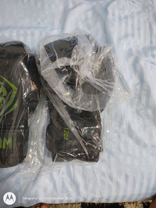Mănuși de box venom