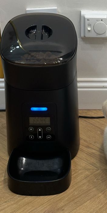 Автокормушка для животных