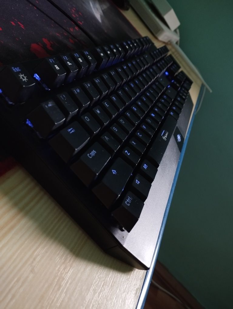 Tastatura mecanica Marvo KG922 - Albastru