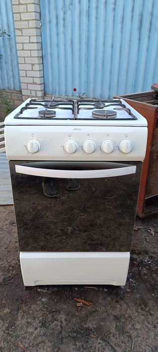 Продаю газовую плиту